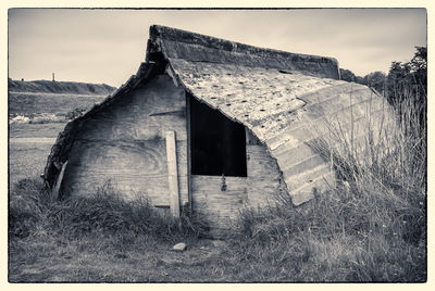 Boat Shed Mono D810_013_1620