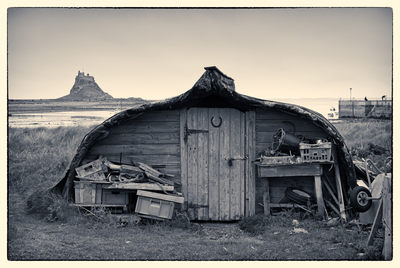 Boat Shed Mono D810_013_1649