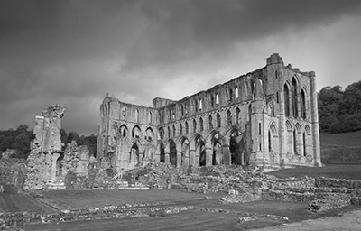 RievaulxAbbeyMono 112_0266