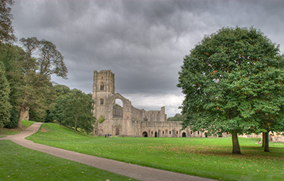 FountainsAbbey 111_0013-15_tm