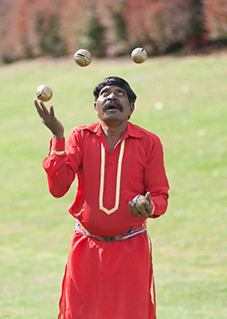 IndianJuggler 103_0177