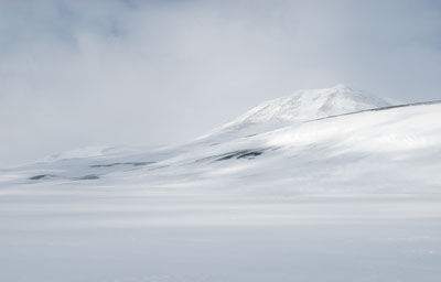 Snow And Mountains 0471