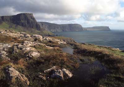 Waterstein Head from Neist Point 381_05